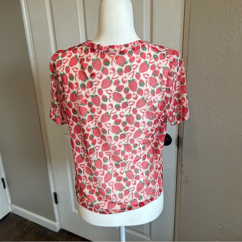 Anthropologie Porridge Strawberry mesh sheer Patterned Blouse short sleeve top - Picture 6 of 7